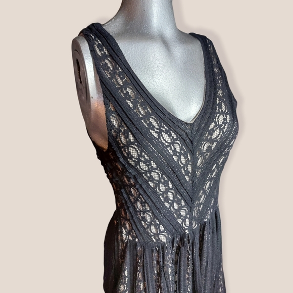 Moulinette Soeurs Anthropologie Black Lace Fit & Flare Cocktail Dress Medium - Picture 7 of 12